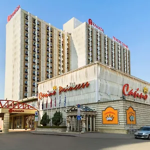 Ramada By Wyndham Center Hotel Sofía