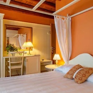 https://hotel-calvi.hotelinveneto.com